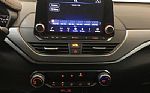2024 Altima Thumbnail 15