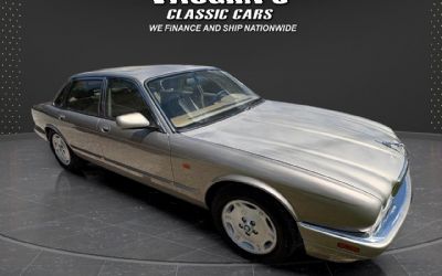 1995 Jaguar XJ6 Base