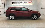2016 Cherokee Thumbnail 6