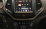 2016 Cherokee Thumbnail 14