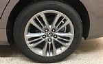 2016 Camry Thumbnail 16