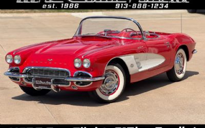 1961 Chevrolet Corvette 2DR Convertible