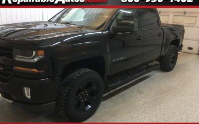 Photo of a 2018 Chevrolet Silverado 1500 LT Crew Cab 4WD Repairable Hail Damage for sale
