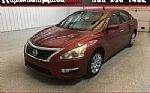2014 Altima Thumbnail 1