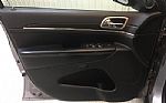 2017 Grand Cherokee Thumbnail 11