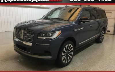 Photo of a 2023 Lincoln Navigator L Reserve 4WD Repaired Undercarriage Damage for sale