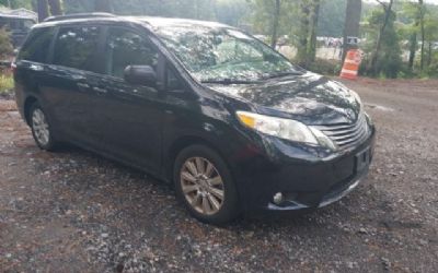 Photo of a 2017 Toyota Sienna XLE for sale