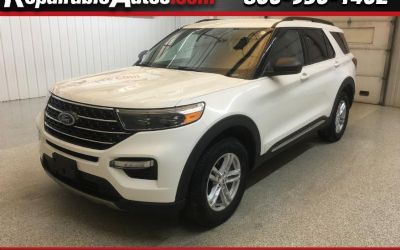Photo of a 2023 Ford Explorer XLT AWD Repairable Hail Damage for sale