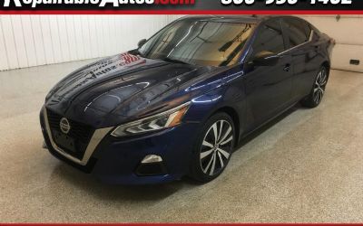2022 Nissan Altima 2.5 SR AWD Repairable Hail Damage