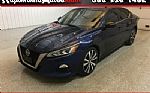 2022 Altima Thumbnail 1