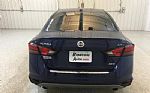 2022 Altima Thumbnail 8
