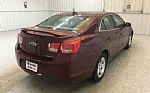 2016 Malibu Limited Thumbnail 4