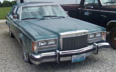 1980 Lincoln Versailles 4 Dr. Sedan
