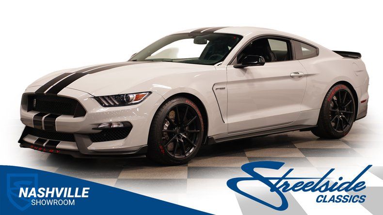 2016 Mustang GT350 Track Pack Image