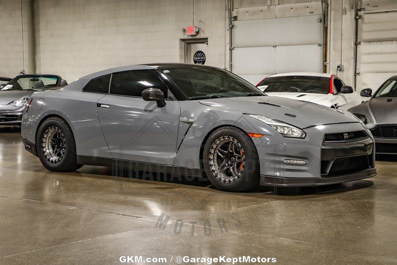 2014 GT-R Track Edition Image