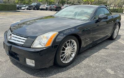 2005 Cadillac XLR Coupe Convertible