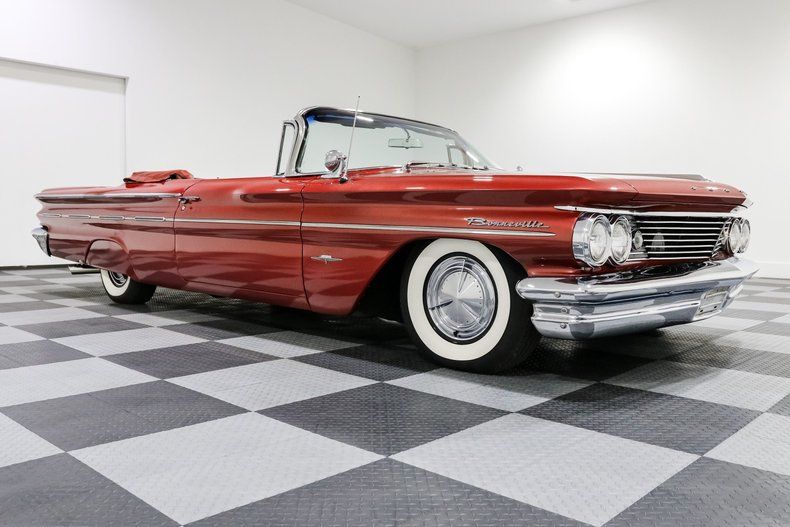 1960 Bonneville Convertible Image