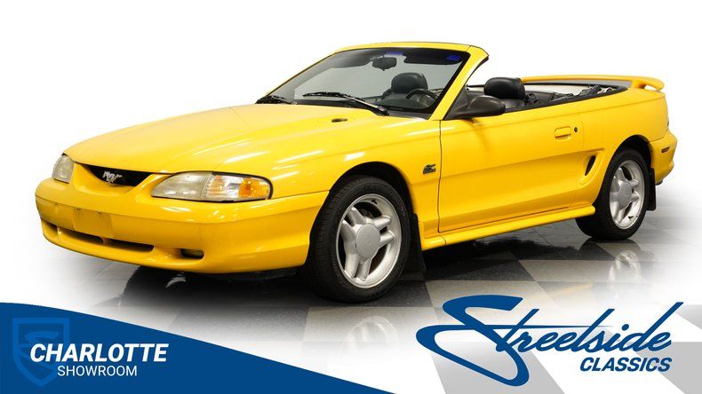 1995 Mustang GT Convertible Image