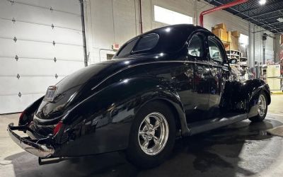 1938 Ford Deluxe Coupe 