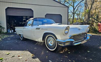 1957 Ford Thunderbird Convertible 