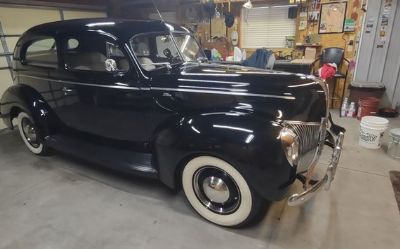 1940 Ford 2-DOOR Standard 