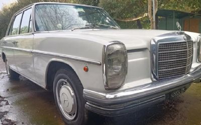 1971 Mercedes-Benz 250 