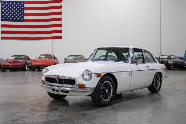 1974 MGB-GT Image