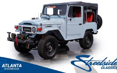 1982 Toyota Land Cruiser FJ40 With Trailer 