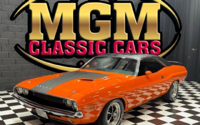 1970 Dodge Challenger Hemi 572CID Pistol Grip 5 Speed Dana 60 Posi WOW!