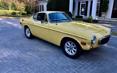 1972 Volvo P1800 