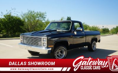 1985 Chevrolet C10 Shortbed LT1 Swap 