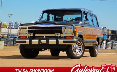 1989 Jeep Grand Wagoneer 