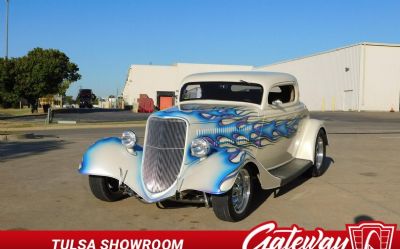 1933 Ford 3 Window Coupe 