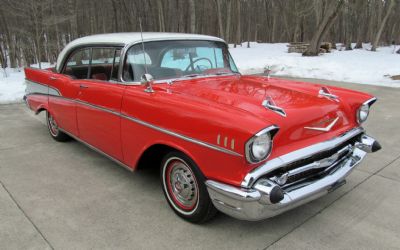 1957 Chevrolet Bel Air Sport Sedan 4-DOOR Hardtop