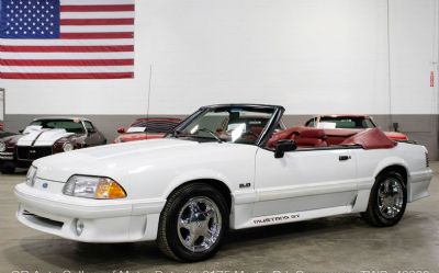1990 Ford Mustang GT 
