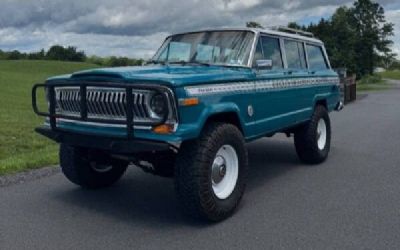 1987 Jeep Grand Wagoneer 