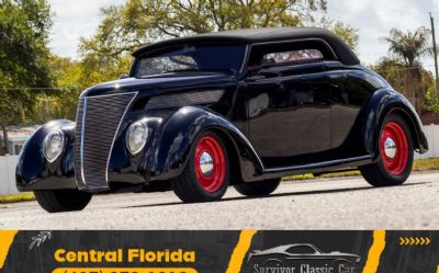 1937 Ford Cabriolet 