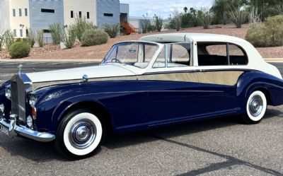 1965 Rolls-Royce Phantom V Limousine