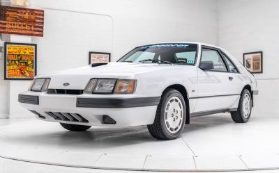 1986 Ford Mustang SVO 