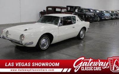 1964 Studebaker Avanti R2 