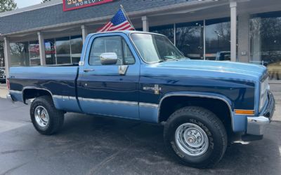 1982 Chevrolet K10 Scottsdale 4WD Pickup