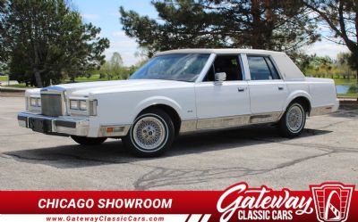 1988 Lincoln Town Car Signature 