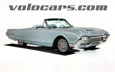1962 Ford Thunderbird 