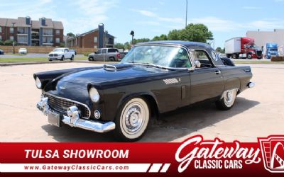 1956 Ford Thunderbird 