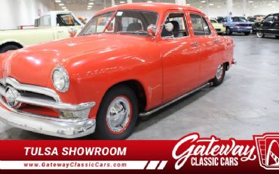 1950 Ford Deluxe Sedan 