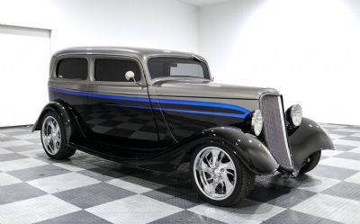 1934 Ford Sedan 