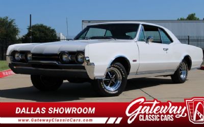 1967 Oldsmobile 442 Cutlass Supreme 