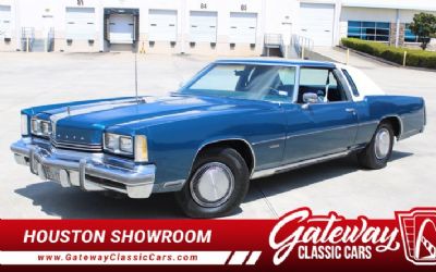 1976 Oldsmobile Toronado Brougham 