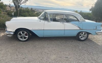 1956 Oldsmobile Holiday 88 Sedan