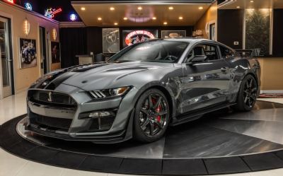 2022 Ford Mustang Shelby GT500 Carbon FI 2022 Ford Mustang Shelby GT500